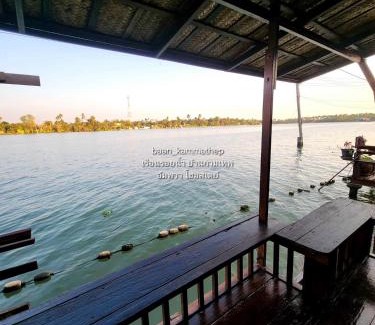 Amphawa Casa | p2 เรือนกระท่อมน้ำ เรือนรอยน้ำ บ้านกามเทพ อัมพวา โฮมสเตย์
