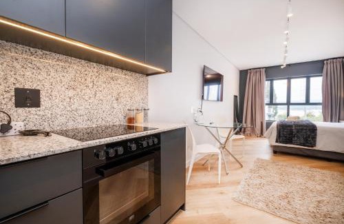 Paarl Apartamento | Paarl Studio With Onsite Parking & Modern Comforts