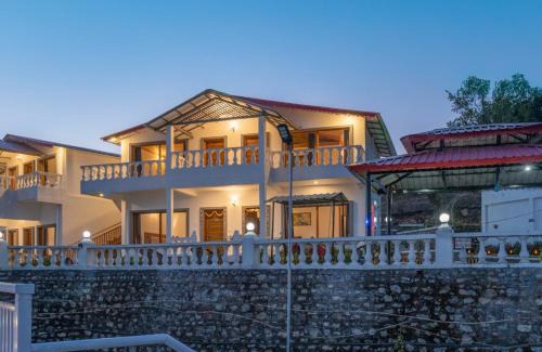 Jakh Hotel | Paatli Fort Estate Resort