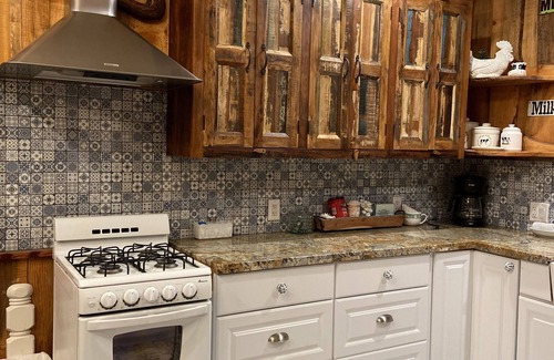 San Luis Obispo Casa | Pacific Coast Highway Milkhouse