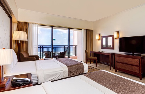 Tumon Complejo | Pacific Islands Club Guam