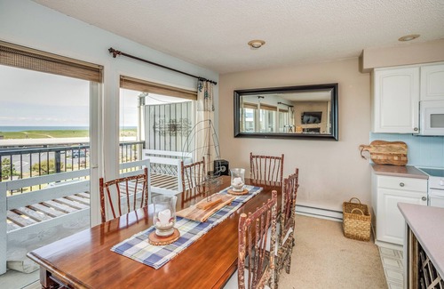 Gearhart Condominio | Pacific Palisades P460