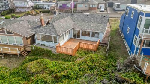 Roads End Casa | Pacific Peace