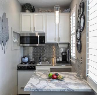 Oceano Casa | Pacific Plaza #606 - Beach Birds - StudioD-K