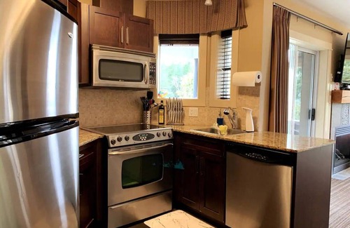 Regional District of Nanaimo Condominio | Pacific Shores Resort - Snowbird Opportunity -2 Beds & 2 Baths - Oceanfront!