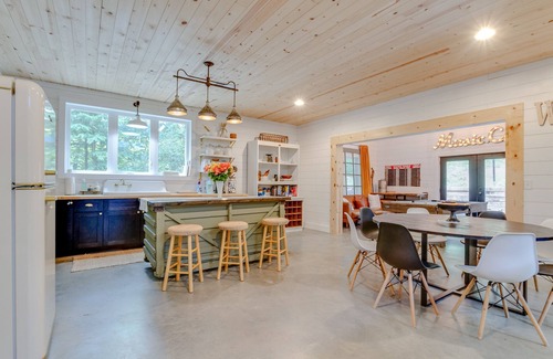 Bon Aqua Casa | Paddle Creek Retreat!