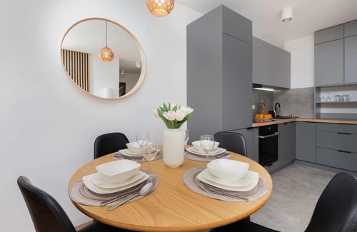 Wzgorze Swietego Maksymiliana Apartamento | Paderewskiego 29 | Stylish Apartment | Desk