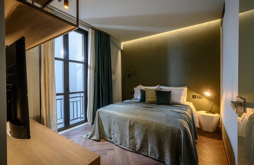 Heraklion Hotel | Pagopoieion Suites