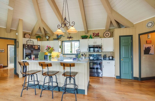 Pagosa Springs Cabaña | Pagosa Springs Vacation Rental Near Reservoir!