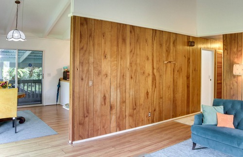 Nanawale Estates Casa | Pahoa Vacation Rental w/ Lanai ~ 11 Mi to Beach!