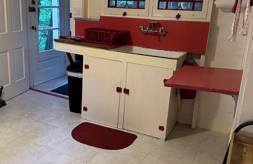 Grand Haven Cabaña | Grandes vistas al lago desde la cima de las dunas, 3 minutos a pie en el paseo marítimo hasta la playa