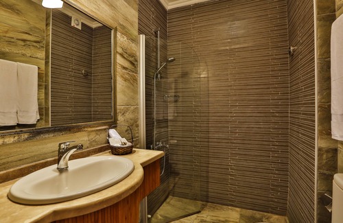 Kucukkuyu Hotel | Palace Hotel Olive Odore