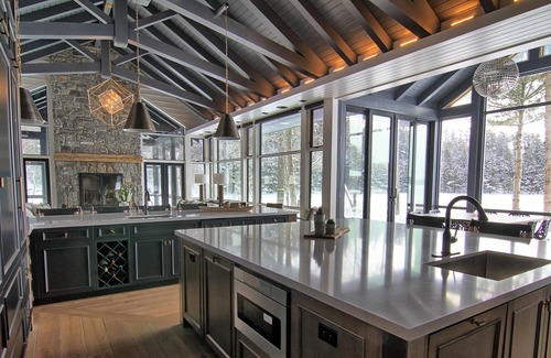 Muskoka Lakes Villa | Palaciego y privado 6 Dormitorio | 5 Baños Lago Rosseau! Puestas de sol!