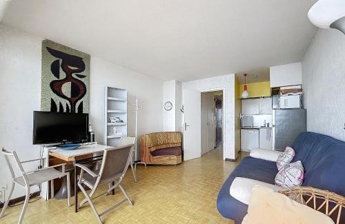 Palavas-les-Flots Apartamento | Palavas F2 lumineux, proche plage et commerces, TV et wifi inclus - FR-1-715-102