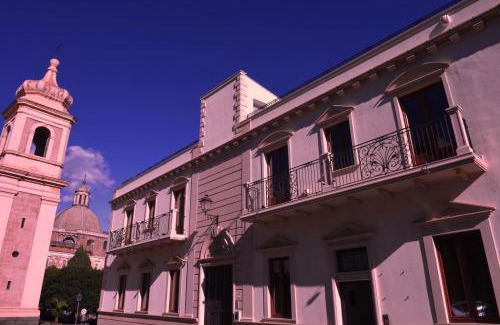 Paterno Casa | Palazzo Galifi