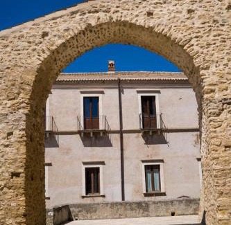 Tricarico Casa | Palazzo Laureano - Dimora Storica