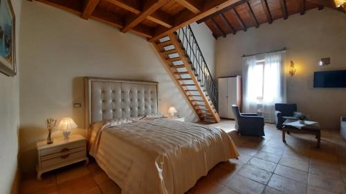 Tricarico Casa | Palazzo Laureano - Dimora Storica