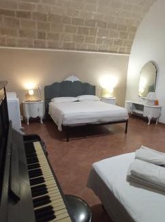 Isola del Borgo Antico Apartamento | Palazzo Saraceno apartments-Antico Rifugio