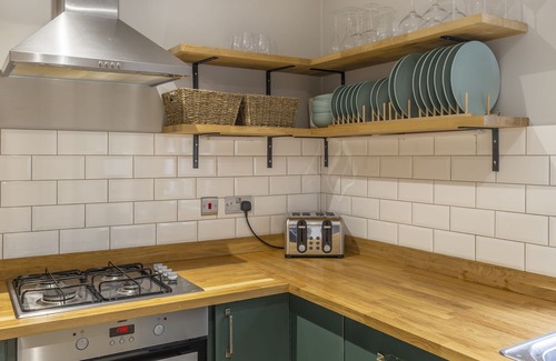 Cliftonville Casa | Relaxing family home 200m from sandy beach