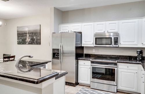 Lake Worth Corridor Casa | Palm beach - pool , washer and dryer ,beach , backyard