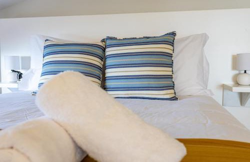 Estreito da Calheta Apartamento | Palm Breeze Loft