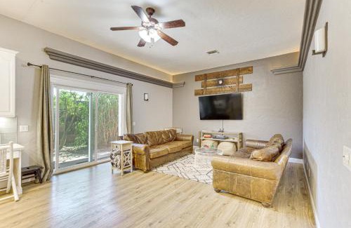 Palm Desert Casa | Palm Desert Home with Pool, Near Shops on El Paseo!