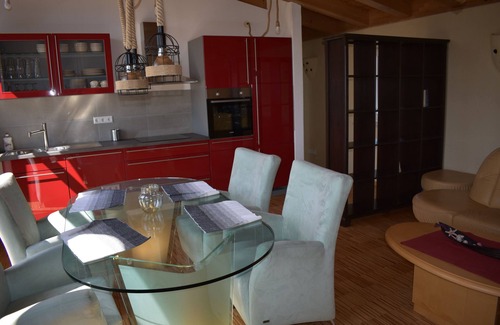 Entraching Condominio | Palm Garden Luxury Pure