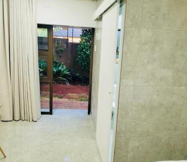 Primrose Apartamento | Palm inn