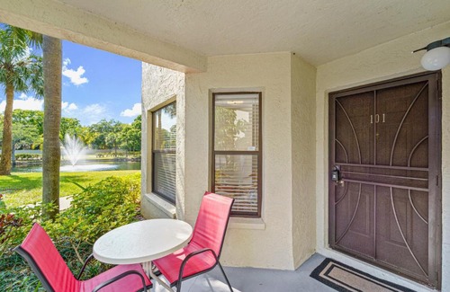 Trailer Estates Apartamento | Palm Lagoon