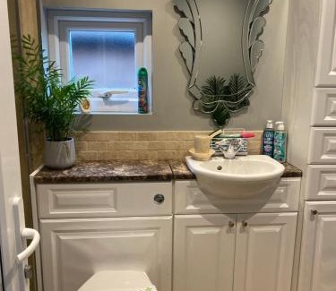Trowell Casa | Palm View