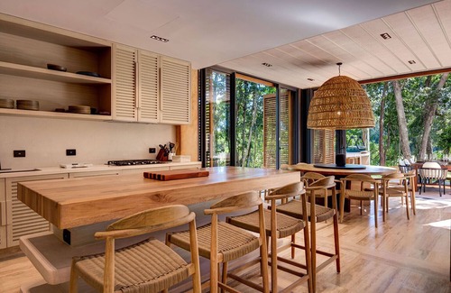 Puerto Juarez Villa | Palm Villa - Quiet + Private 5 Bedroom Villa, Corasol