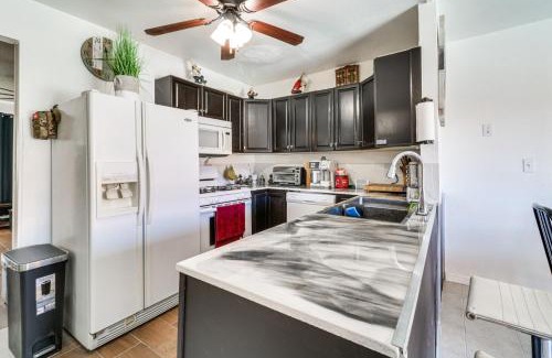 Palmdale Casa | Palmdale Family Home with Private Pool and Backyard