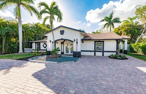 East Naples Casa | Palmetto Paradise