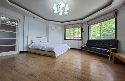 Irun-myeon Casa | Palsecjo Pension