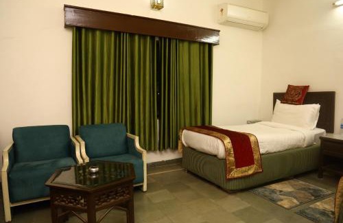 Panna Complejo | Panna Tiger Resort- Riverside Property