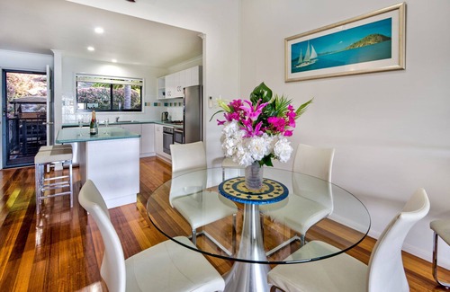 Hamilton Island Villa | 3 The Panorama Hamilton Island Apartamento moderno de 2 habitaciones y 2 baños con vista al mar