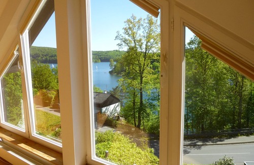 Langscheid Apartamento | Panorama holiday home Sorpesee, 120sqm, 3 bedrooms, max. 8 persons