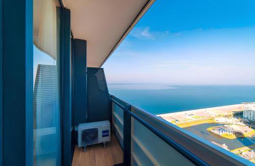 New Boulevard Hotel | Panorama SeaSide Central Hotel