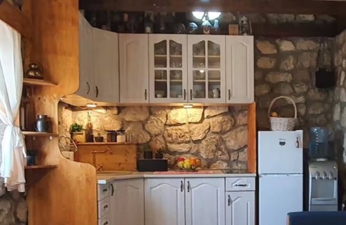 Karuc Casa | Cozy house above Poseljani with stunning panorama view!