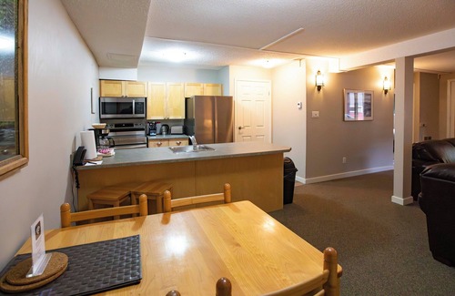 East Kootenay Complejo | Panorama Vacation Retreat at Horsethief Lodge