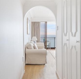 Palm Beach Apartamento | Panoramic Ocean Views Royal Palm