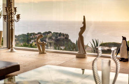 Cassis Villa | Vista panorámica de la bahía de Cassis, piscina, petanca, 4 habitaciones.