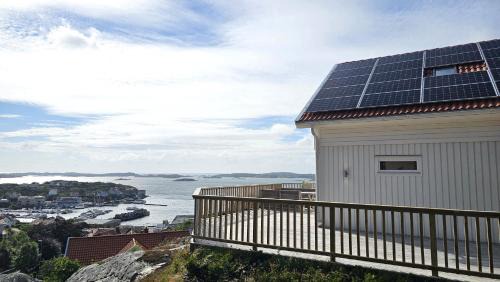 Ellos Casa | Panoramic view on Ellos top with 500m to sea