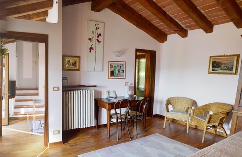 Alba Cama Y Desayuno | PANORÁMICA, relajante, BICICLETA, FINE-comida, vino y MÁS. B & B en Alba