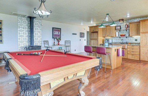 Tyrone Casa | Panoramic Vistas & Pergola: Silver City Escape!