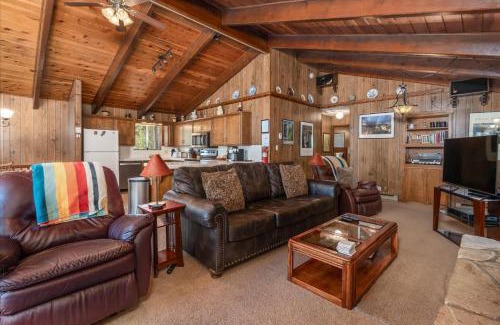 North Wawona Casa | PaPa Bear Cabin