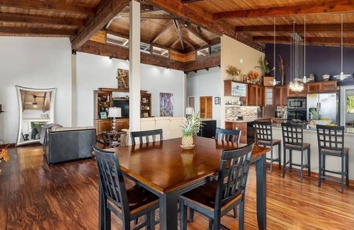 Captain Cook Casa | Papa Belle 3.5 Acre Estate w/Pool, Spa, Epic Ocean Views, and Orchard