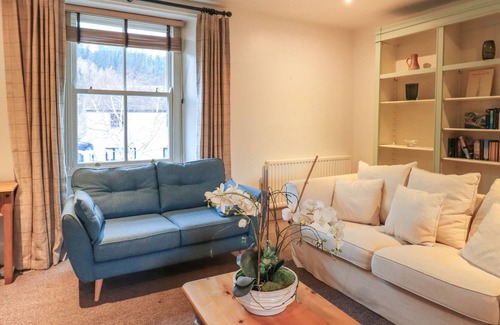 Pooley Bridge Cabaña | PAPERBACK WRITER, pet friendly in Pooley Bridge