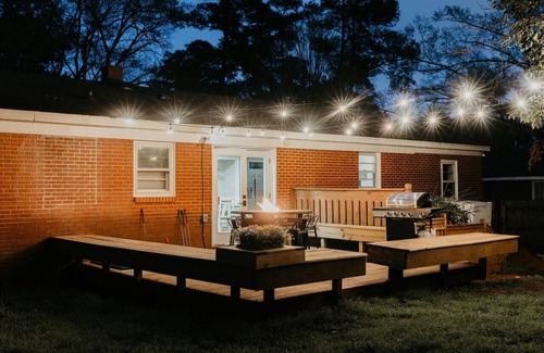 Augusta Casa | Par From Home - Hidden Door Haven