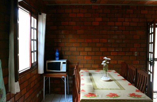 Novo Gravata Cabaña | Paraíso das Bromélias - Cozy House in the Gravatá Mountains